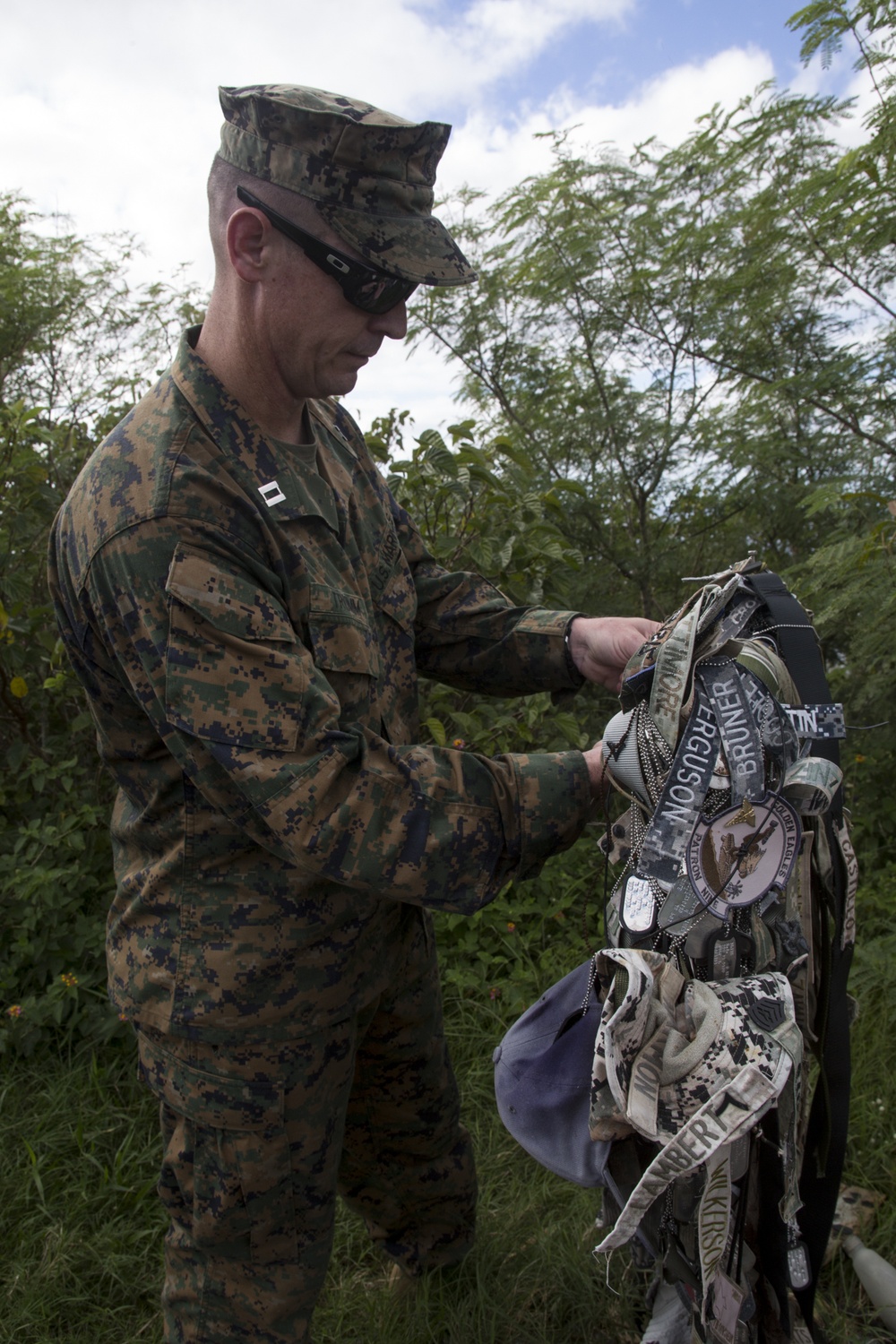 CLB-31 Marines visit Iwo Jima