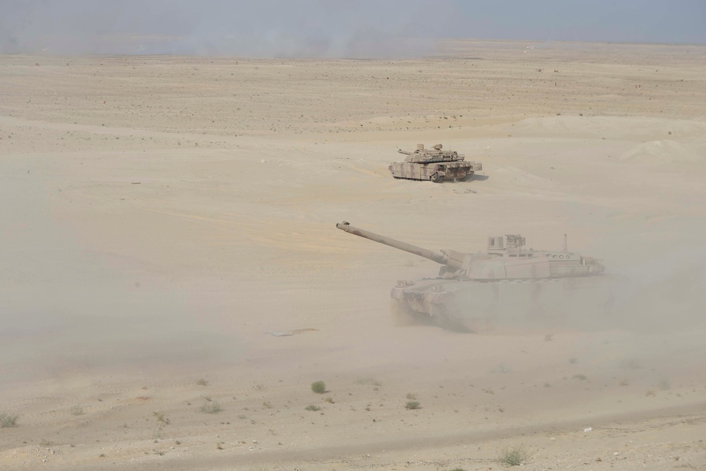U.S. Marines, UAE service members complete IRON MAGIC with a bang