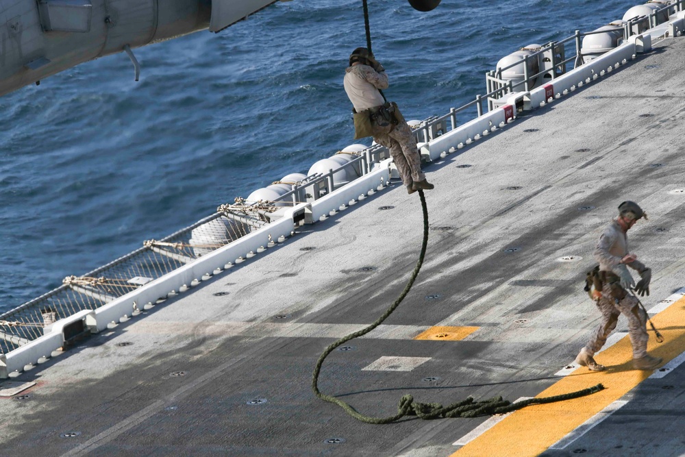 15th MEU's Maritime Raid Force conducts fast-rope drill aboard USS America (LHA 6)