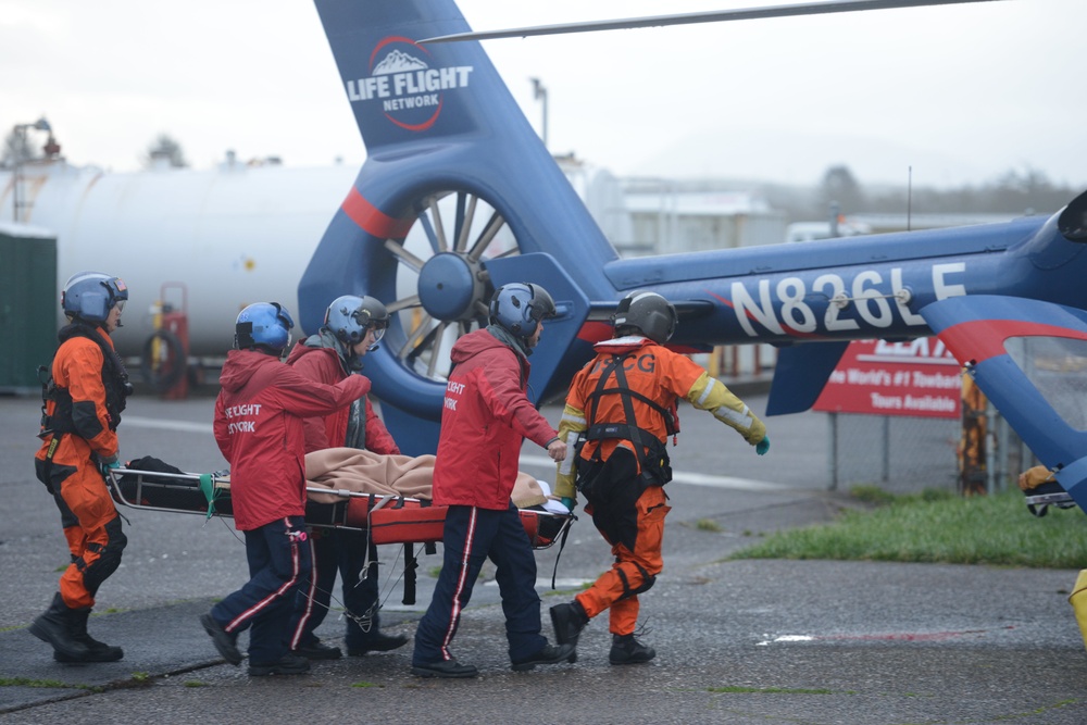 Sector Columbia River aircrew conducts a long-distance medevac