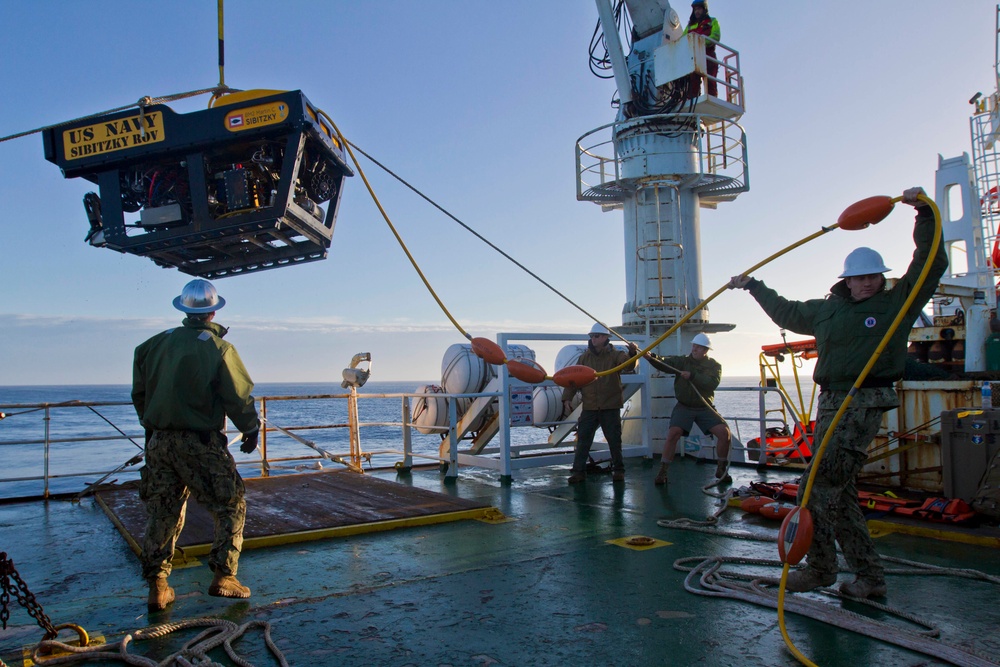 U.S. Navy Supports Search and Rescue Operation for Missing Argentine Submarine