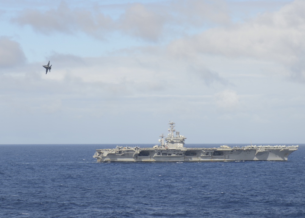 Nimitz Conducts Flight Demonstration