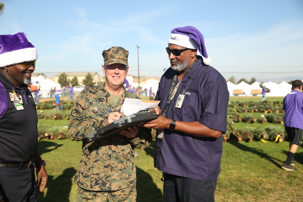 Trees for Troops 2017