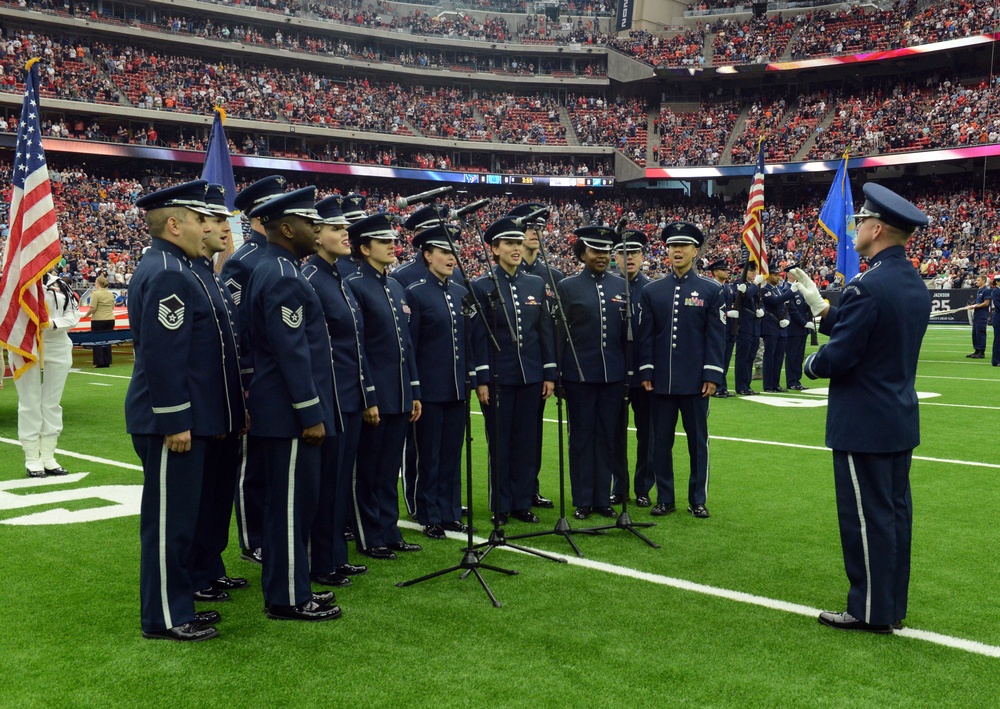 Singing Sergeants entertain NFL fans in Houston, Texas