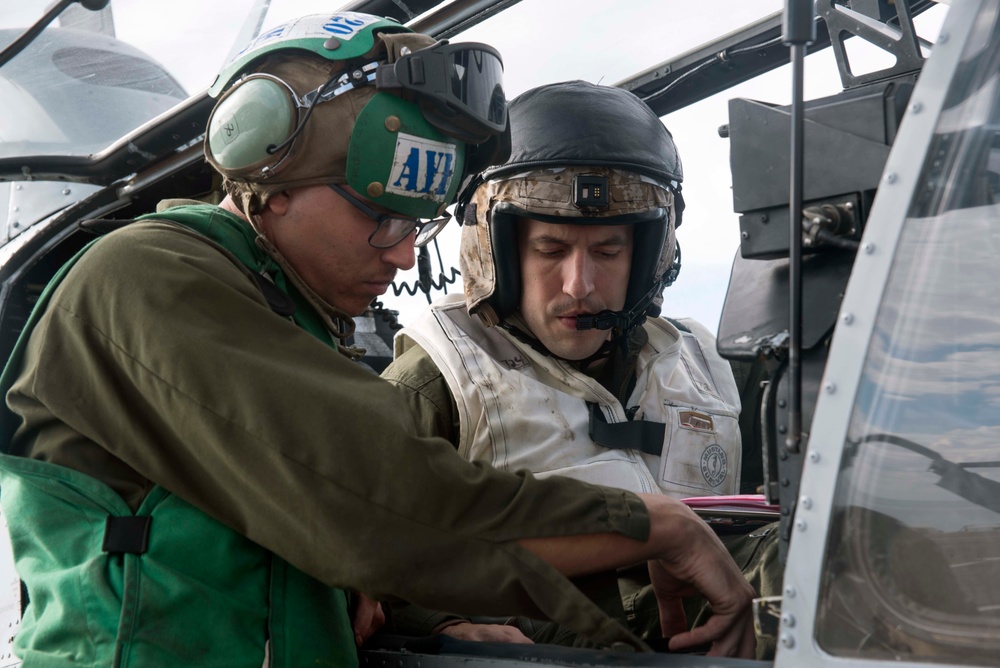 USS New York (LPD 21) conducts COMPTUEX