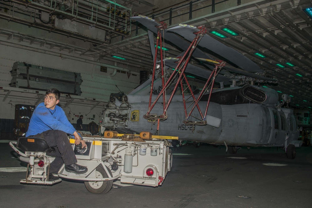 USS Iwo Jima (LHD 7) conducts COMPTUEX