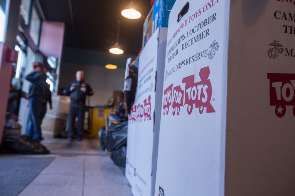 Toys For Tots motorcycle ride