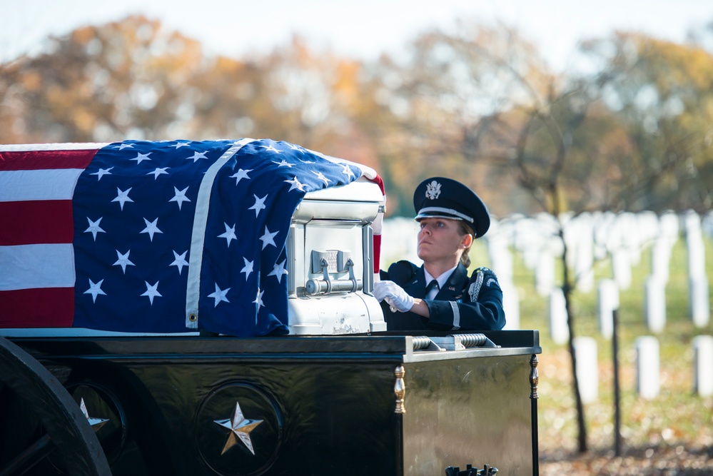 Graveside Service for Lt. Col. (ret.) William Hellkamp in Section 55