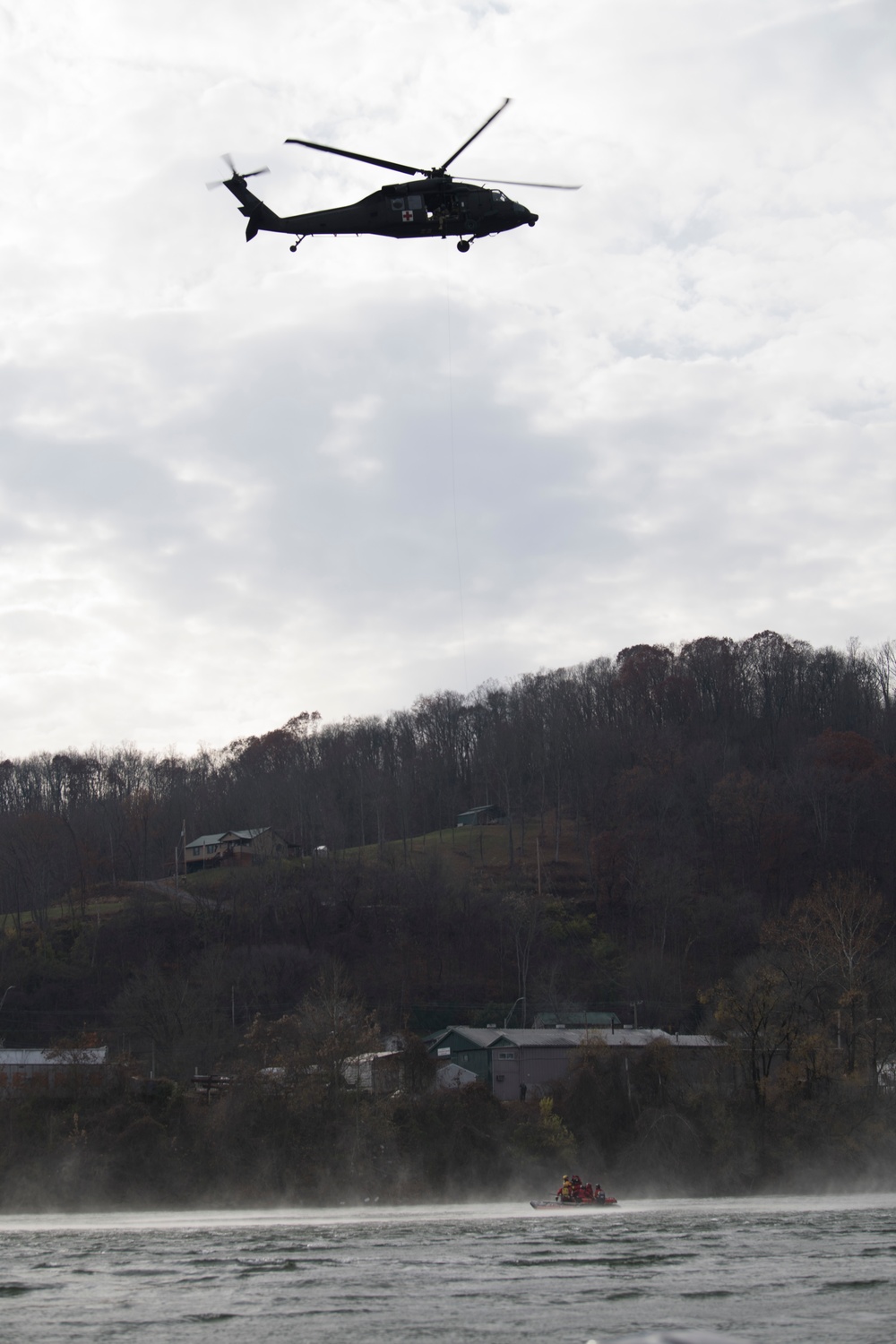 West Virginia Swift Water Rescue Team conducts life-saving skills training on Kanawha River