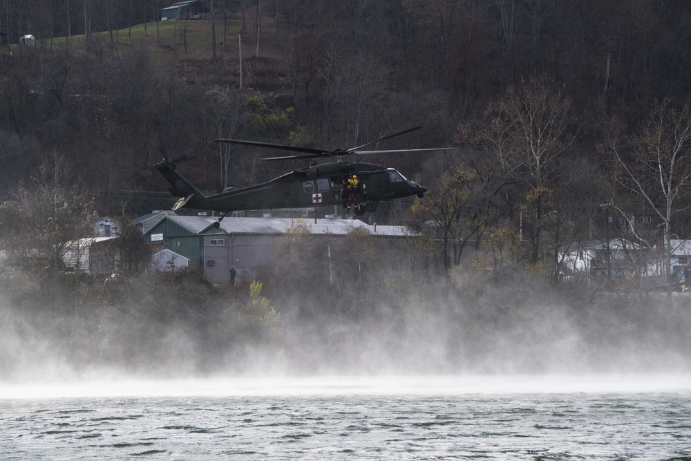 West Virginia Swift Water Rescue Team conducts life-saving skills training on Kanawha River