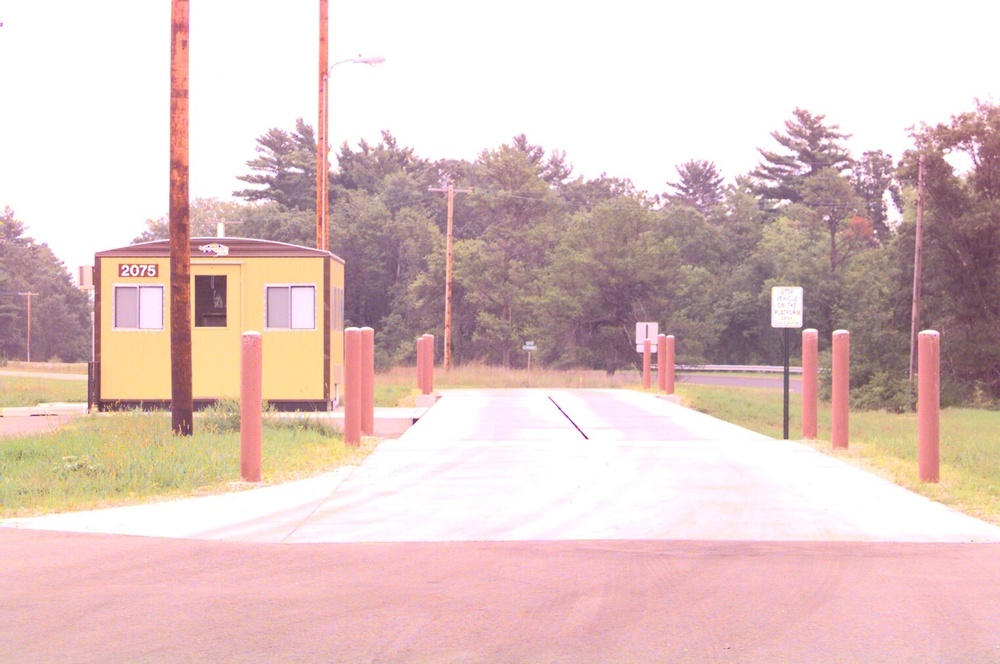 Fort McCoy scale house August 2000