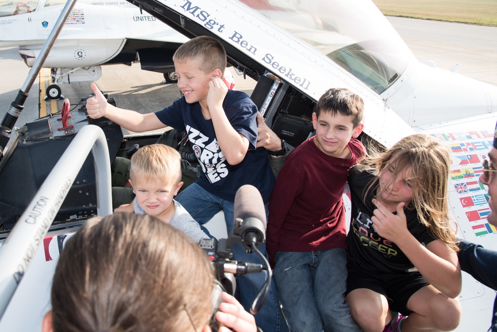 Joint Base San Antonio Air Show &amp; Open House 2017
