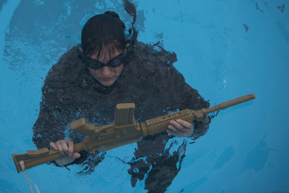 Marines test their limits in Reconnaissance Screener