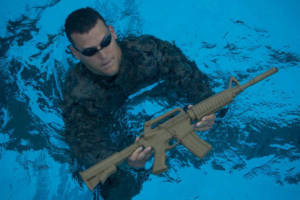 Marines test their limits in Reconnaissance Screener