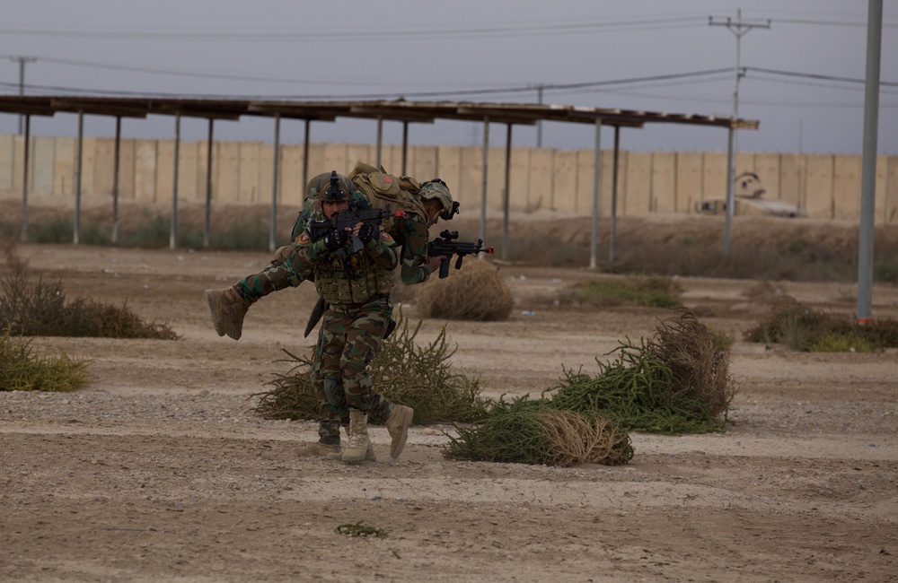 Iraqi Special Forces Conduct Air Mobility Exercise