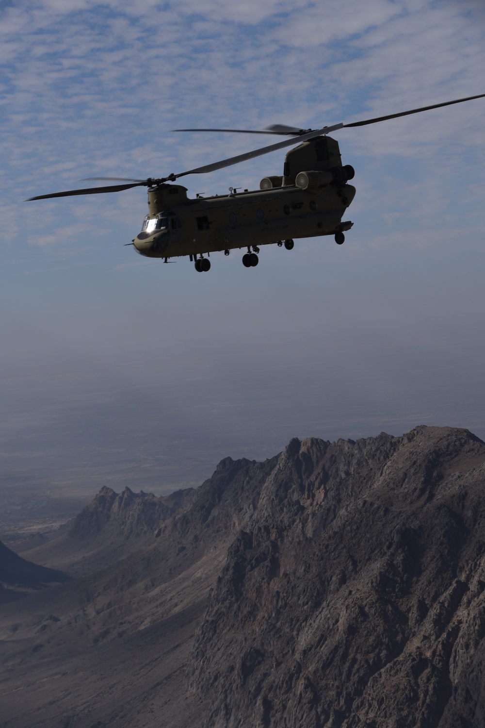 Task Force Marauder Chinooks transport personnel, equipment in Afghanistan