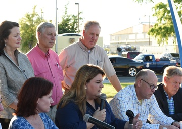Congressional Meeting at Muniz Air National Guard Base