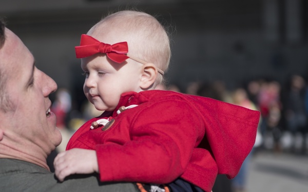 VFA-147 returns from deployment