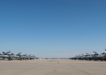 VFA-154 returns from deployment