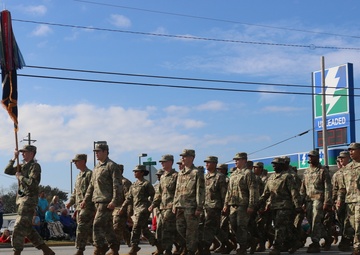 Can Do Soldiers march in Vidalia