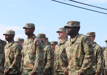 Can Do Soldiers march in Vidalia