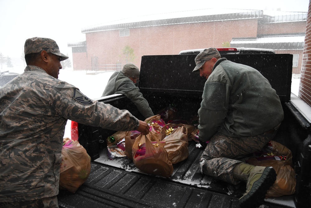 Annual cookie drive delivers nearly 3,000 treats to Airmen