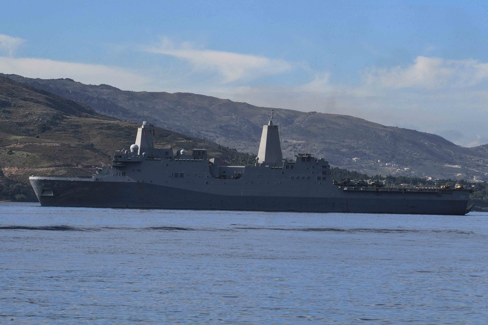 USS San Diego (LPD 22) Departs Souda Bay, Greece