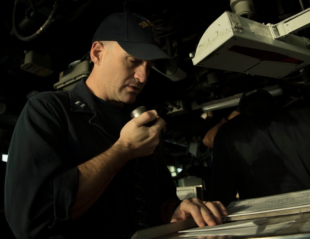 USS Iwo Jima (LHD 7) conducts COMPTUEX