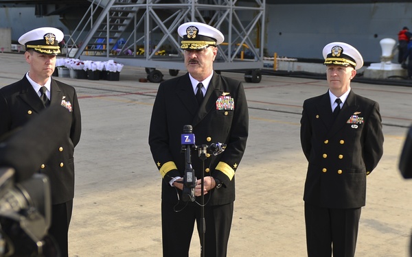 Nimitz pulls into Coronado