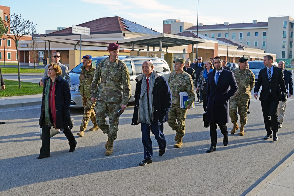 Ambassador Lewis M. Eisenberg, American Ambassador to Italy, visits at Caserma Del Din, Vicenza, Italy