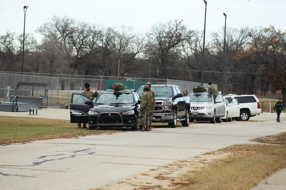 Fort McCoy military members receive trees through Trees for Troops