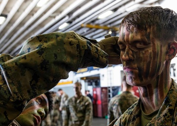 26th MEU Conducts Long Range Night Raid