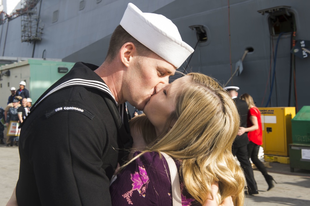 USS Coronado (LCS 4) returns from 18 month deployment