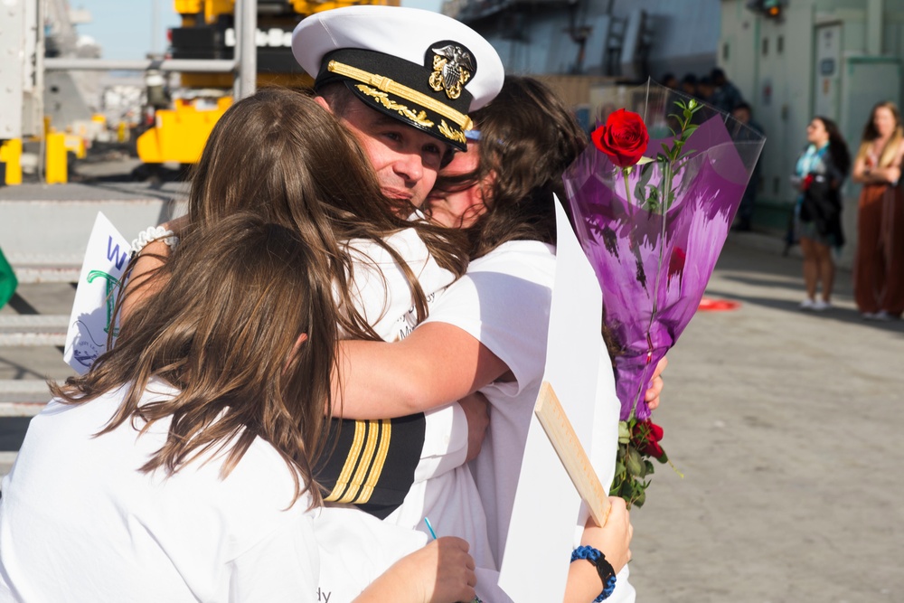 USS Coronado (LCS 4) returns from 18 month deployment