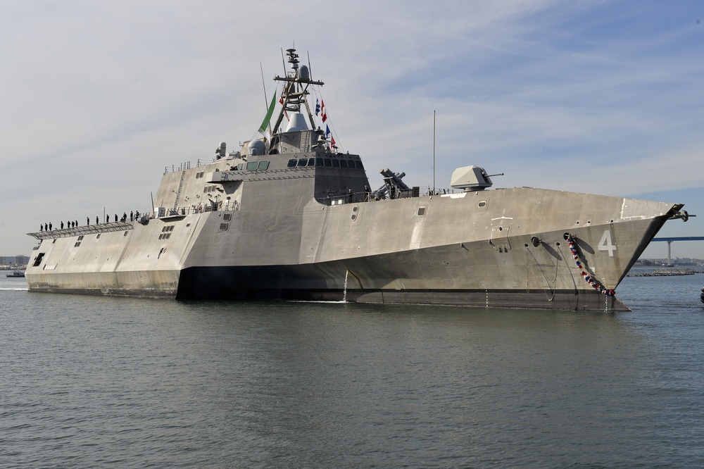 USS Coronado (LCS 4) returns from 18 month deployment