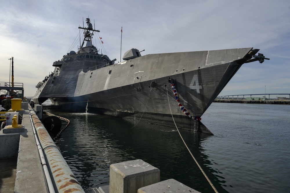 USS Coronado (LCS 4) returns from 18 month deployment