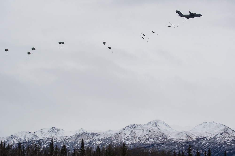 Airborne engineers test their mettle