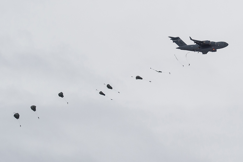 Airborne engineers test their mettle