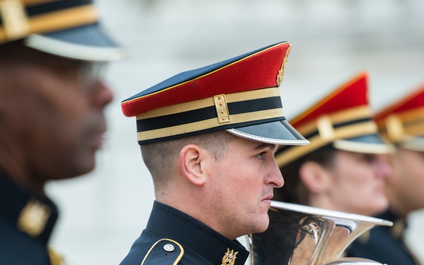 Singapore Chief of Defence Lt. Gen. Perry Lim Participates in an Armed Forces Full Honors Wreath-Laying at the Tomb of the Unknown Soldier