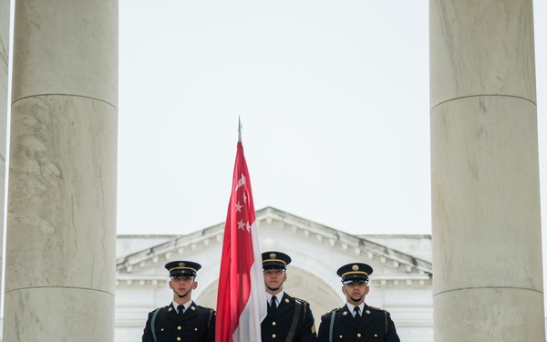 Singapore Chief of Defence Lt. Gen. Perry Lim Participates in an Armed Forces Full Honors Wreath-Laying at the Tomb of the Unknown Soldier