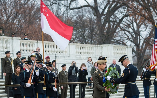 Singapore Chief of Defence Lt. Gen. Perry Lim Participates in an Armed Forces Full Honors Wreath-Laying at the Tomb of the Unknown Soldier