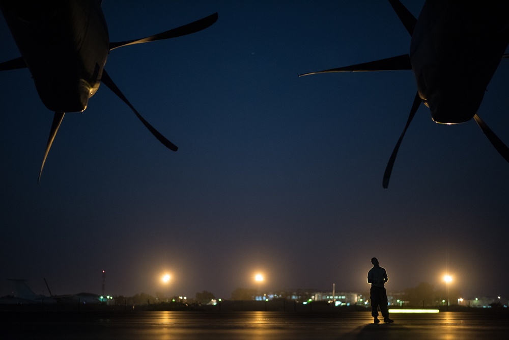 Airmen conduct cargo operations in East Africa