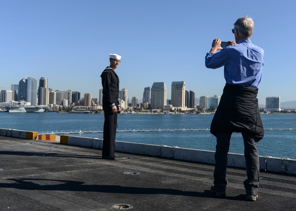 Nimitz Departs San Diego