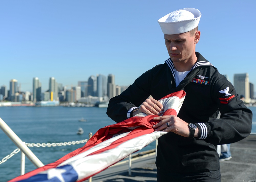 Nimitz Departs San Diego