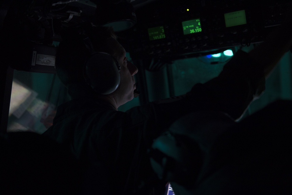USS Iwo Jima (LHD 7) conducts COMPTUEX