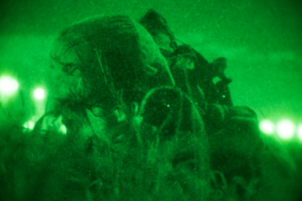 Marines conduct night operation