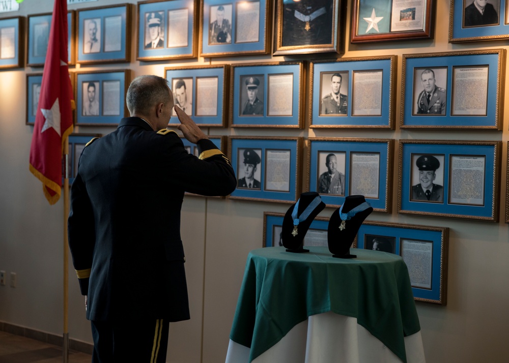 4th Infantry Division Medal of Honor Donation Ceremony