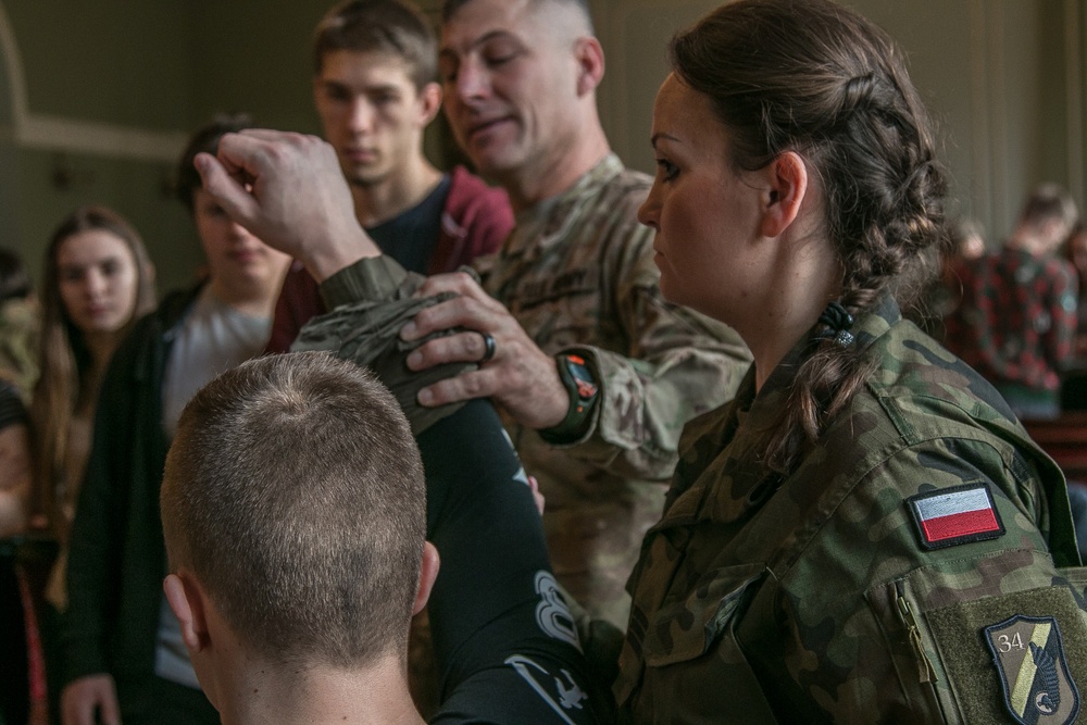 Army Europe - First Aid Training at Zary City Hall