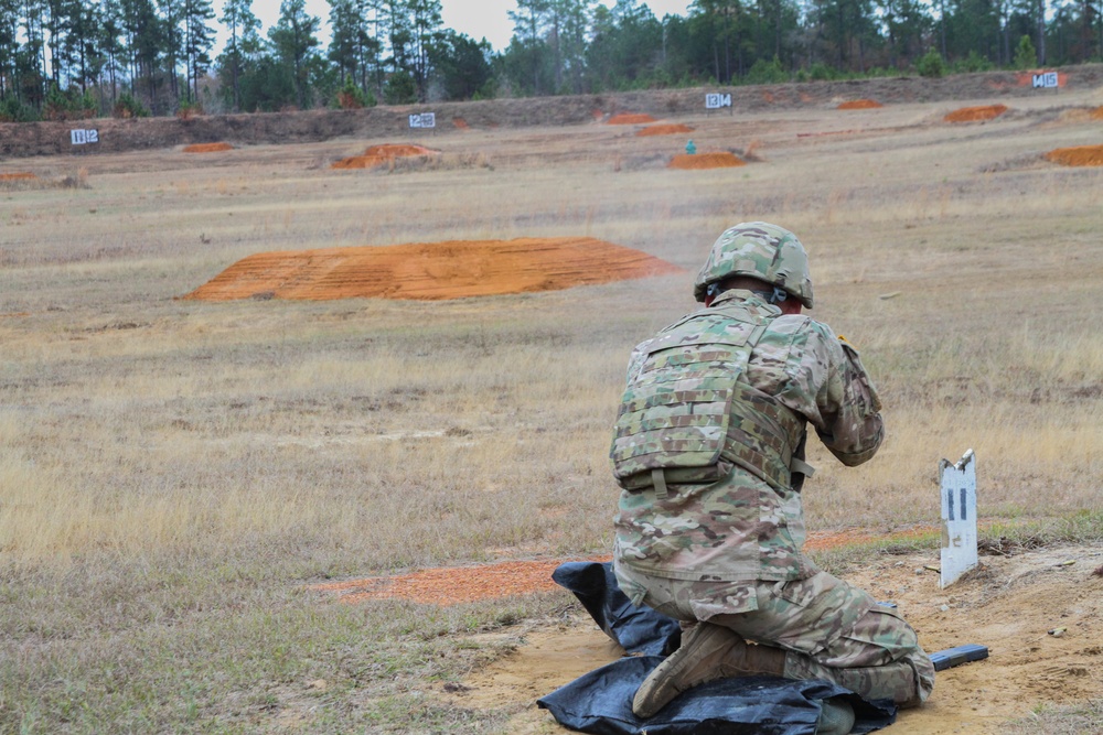 Lion Brigade Soldiers Teach Weapon Proficiency