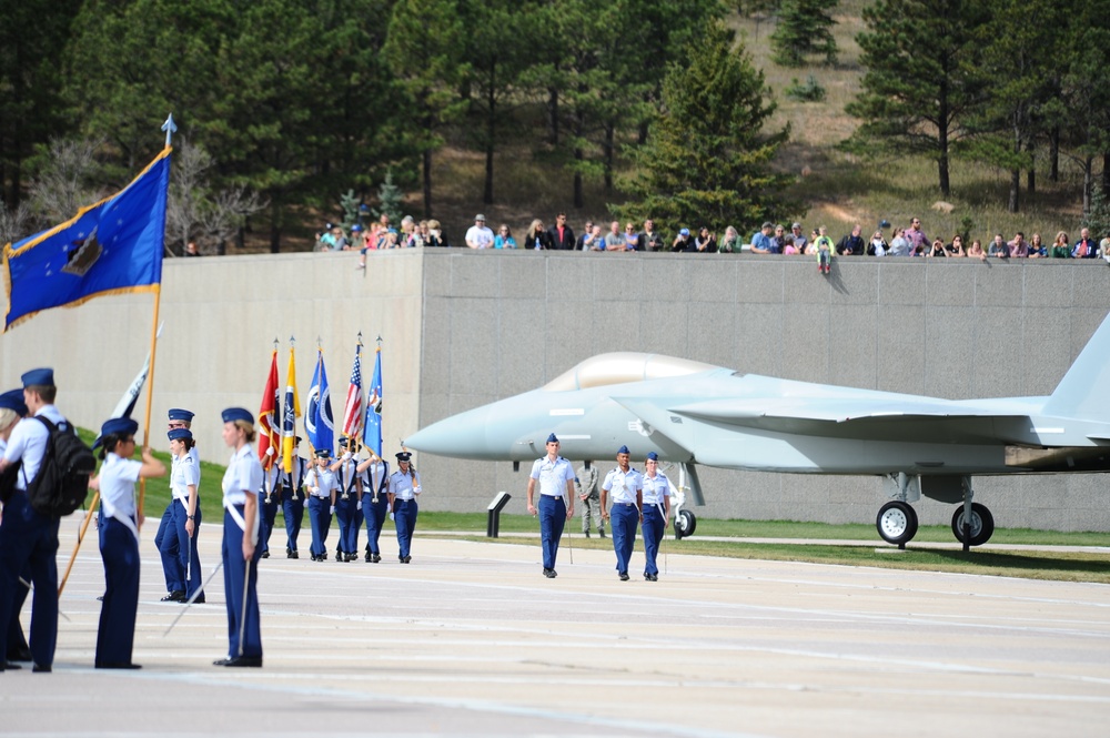 Academy holds noon-meal formation